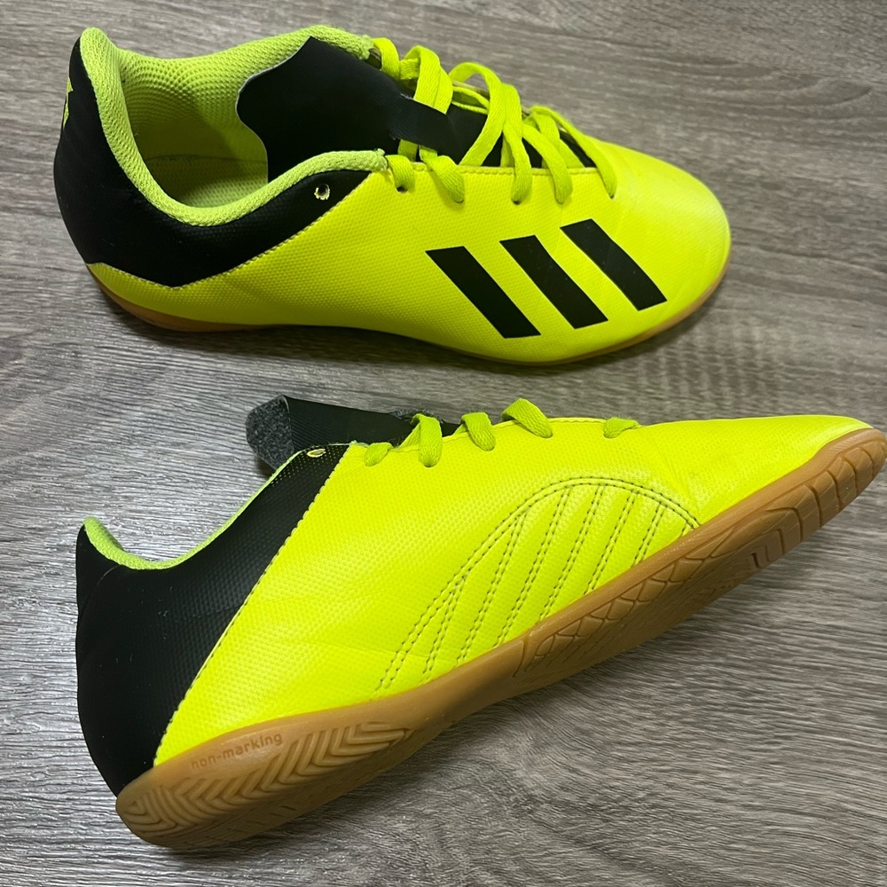 Adidas X Tango 18.4 Yellow and Black Sneakers for Indoor Play